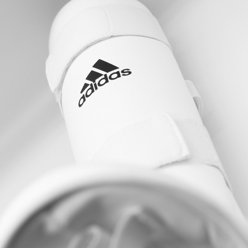 Protège Tibias Noir/Blanc Homme Adidas 7758 - Cdiscount Sport